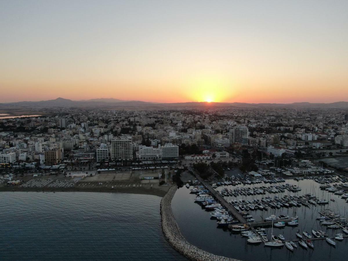 9 Muses Hotel Larnaca Exterior photo